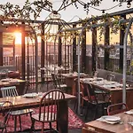 Hotel Novotel Porte Versailles 4*