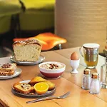 Novotel Porte Versailles 호텔 4*
