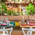 Novotel Porte Versailles Hotel 4*