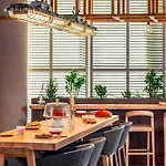 Hotel Novotel Porte Versailles 4*