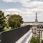 Novotel Porte Versailles Otel