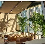 Novotel Porte Versailles 4*