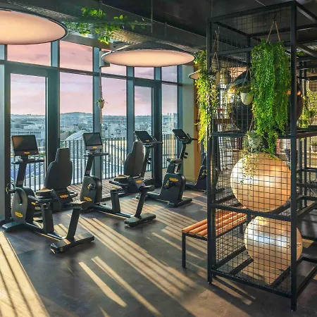 Hotel Novotel Porte Versailles Parigi