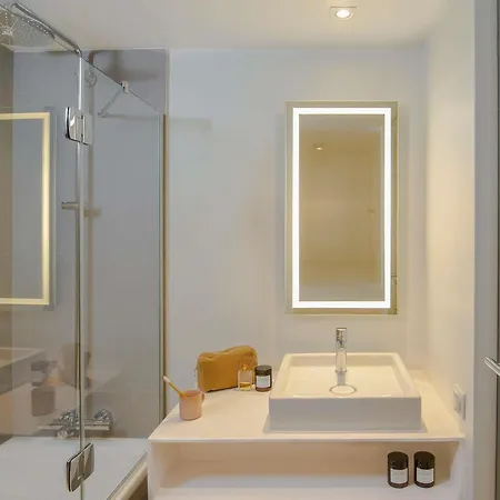 فندق Novotel Porte Versailles 4*