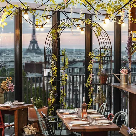 Novotel Porte Versailles 4*