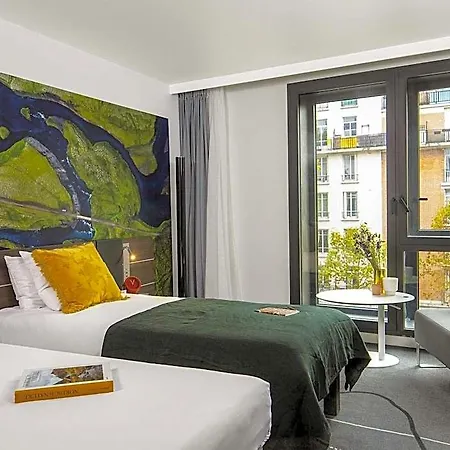 Hotel Novotel Porte Versailles