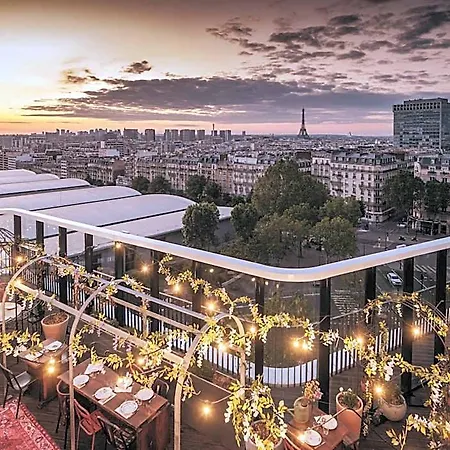 Novotel Porte Versailles Hotel 4*