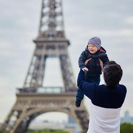 Hotel Novotel Porte Versailles Parigi
