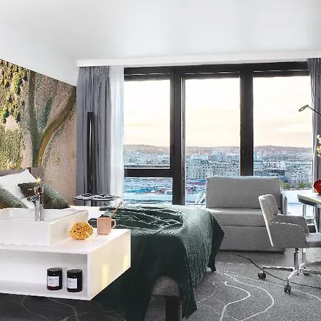 Novotel Porte Versailles فندق 4*