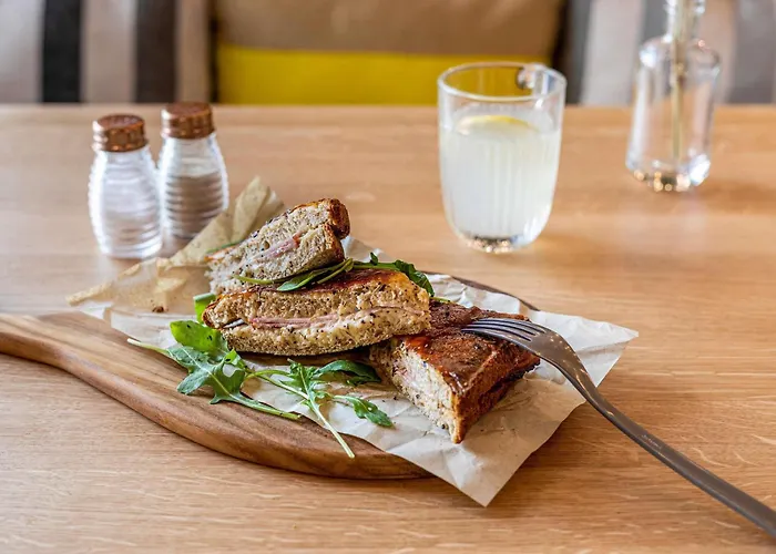 Novotel Porte Versailles 4* Párizs