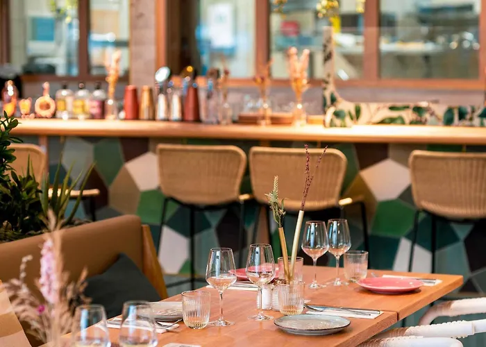 Szálloda Novotel Porte Versailles Párizs