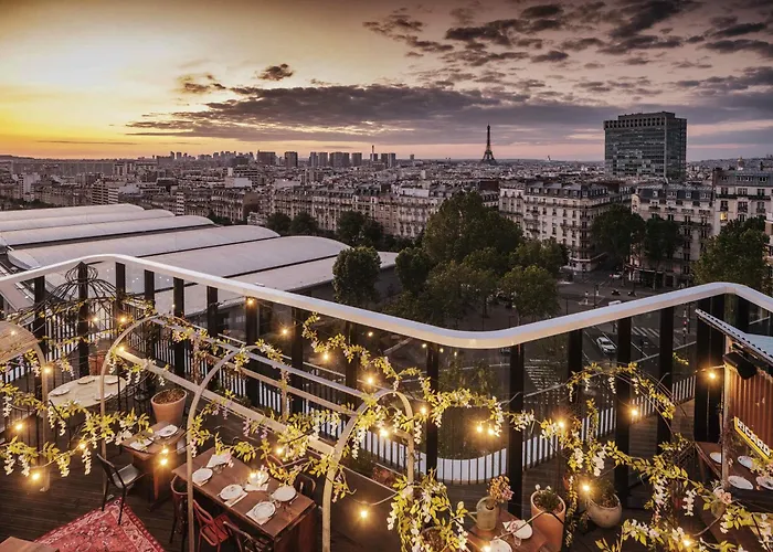 Novotel Porte Versailles 4*