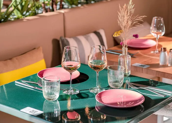 Novotel Porte Versailles Hotel Paris